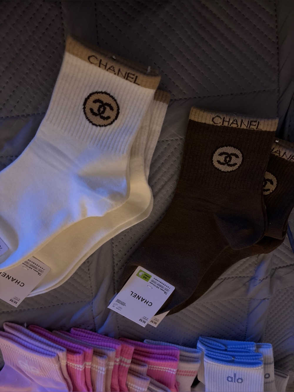 Logo Crew Socks - White and Brown